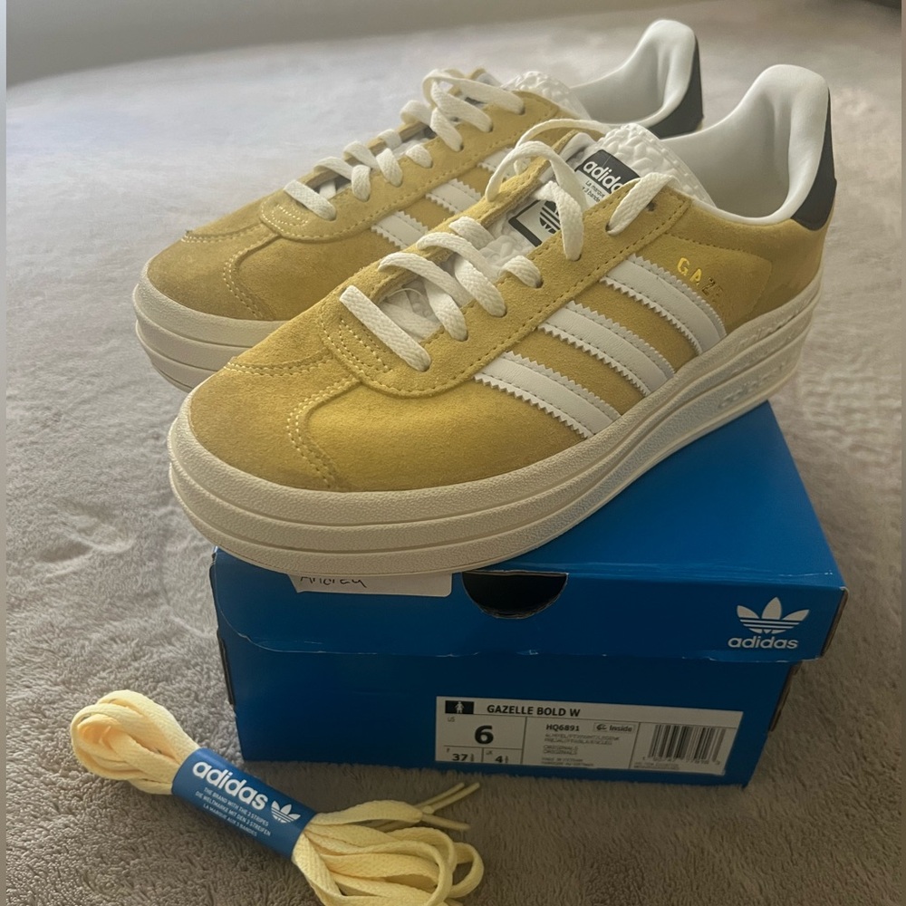 Adidas GAZELLE BOLD YELLOW HQ6891 Womens Sneakers